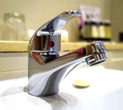 Torneiras de Banheiro: Como Escolher a Ideal para Sua Decoração