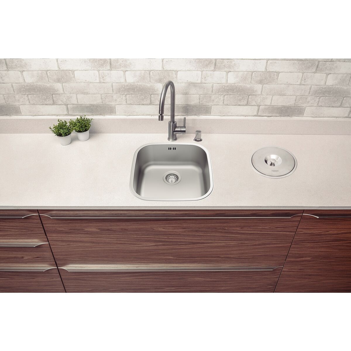 Cuba de Embutir ou Sobrepor Tramontina Aria Maxi 40 BS em Aço Inox Escovado 40x40 cm