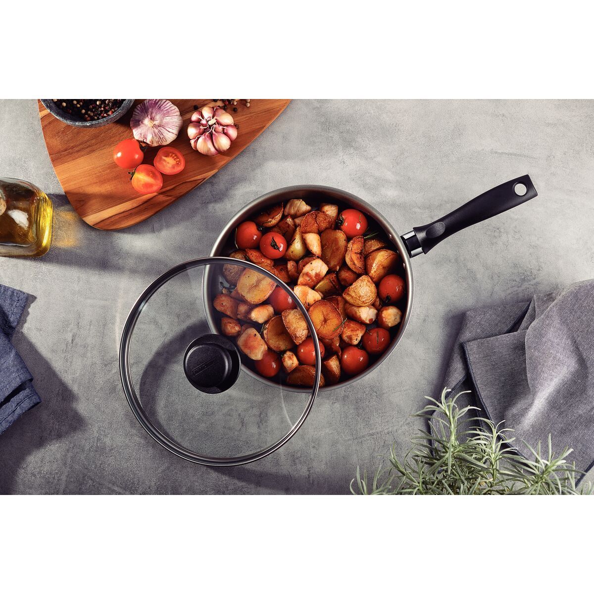 FRIG RETA ALUM 22CM C/TP TURIM CHU