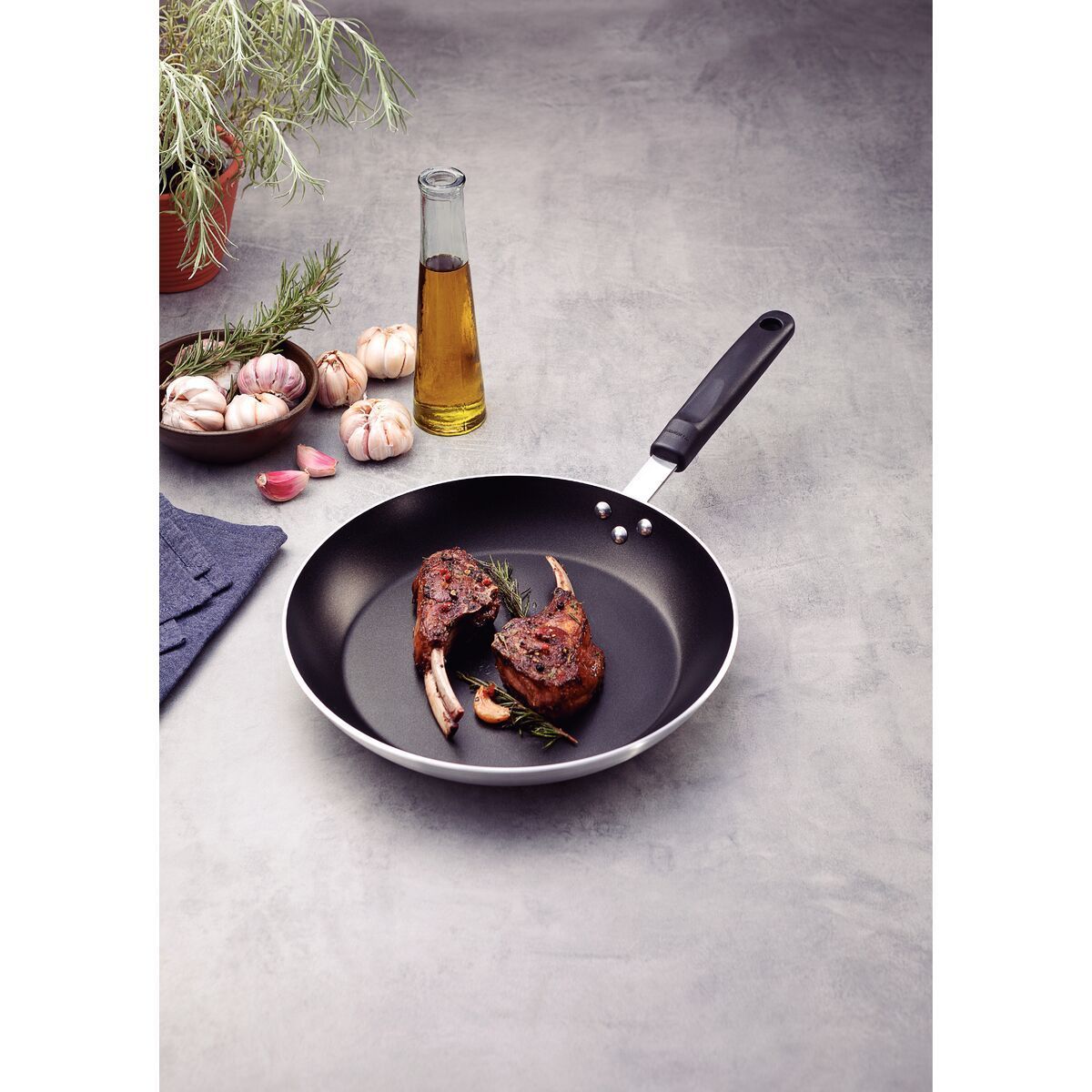 FRIGIDEIRA ALUM 28CM PROFISSIONAL