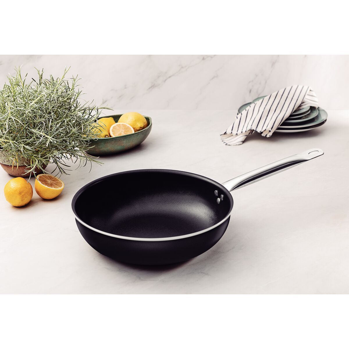 FRIGID FUNDA ALUM 28CM PIEMONTE PRE