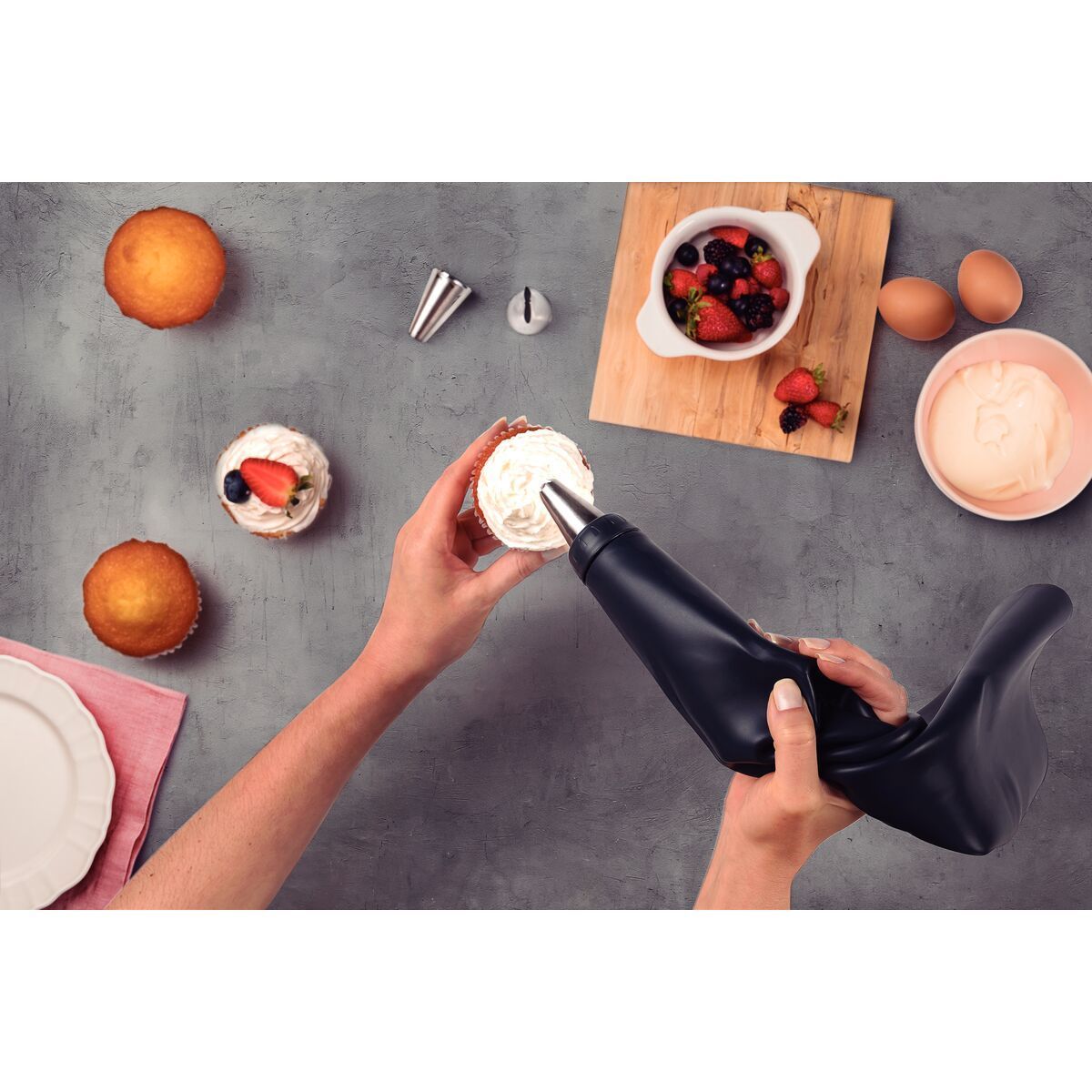 JOGO MANGA/MOLDES P/CONFEITAR CIN